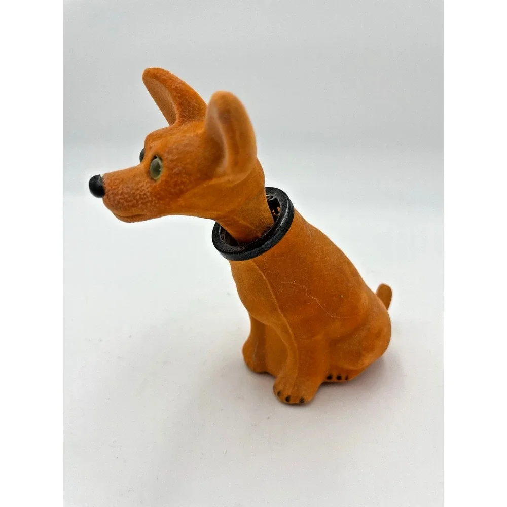 N/A this dog nods
